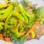 Best Beef with Broccoli in Streamwood, IL